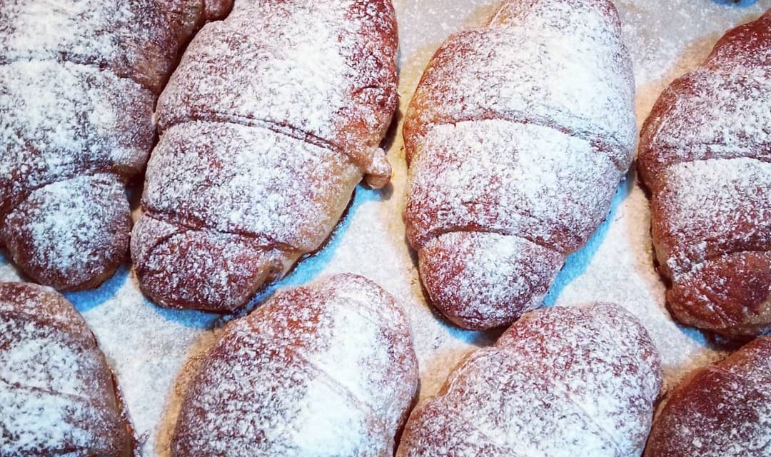 In cucina: Cornetti sfogliati senza lattosio