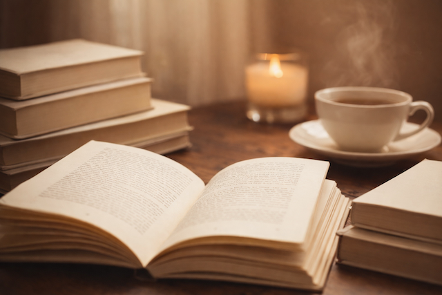 Il fascino dei racconti brevi: siete più attratti dai romanzi lunghi, o dalle storie concentrate in poche pagine?